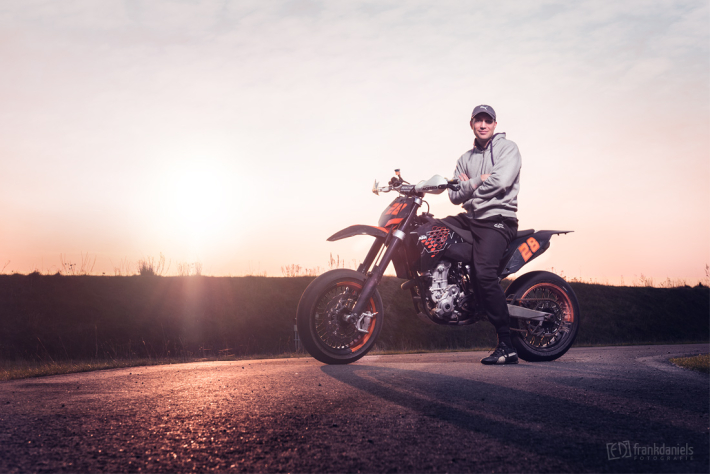Fotoshooting Motorrad Supermoto Erzgebirgsring