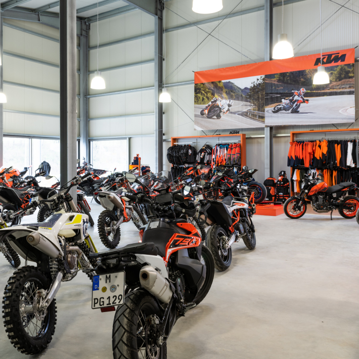 KTM Oberland Store Fotos