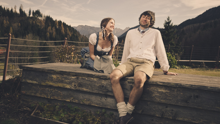 Engagementshooting Motto: Alter Heimatfilm