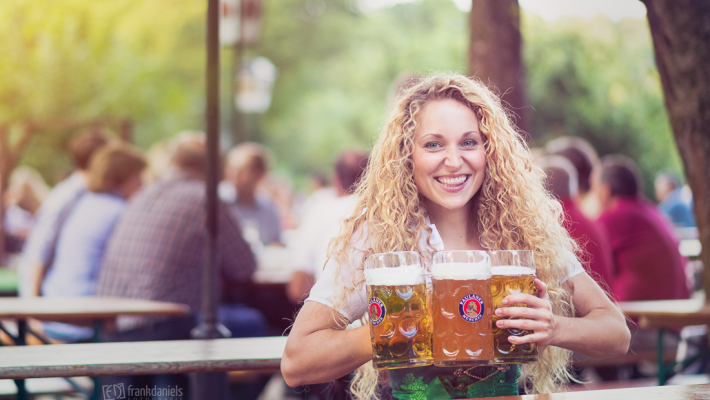Shooting mit Sandra für´s tz-Wiesn-Madl 2014