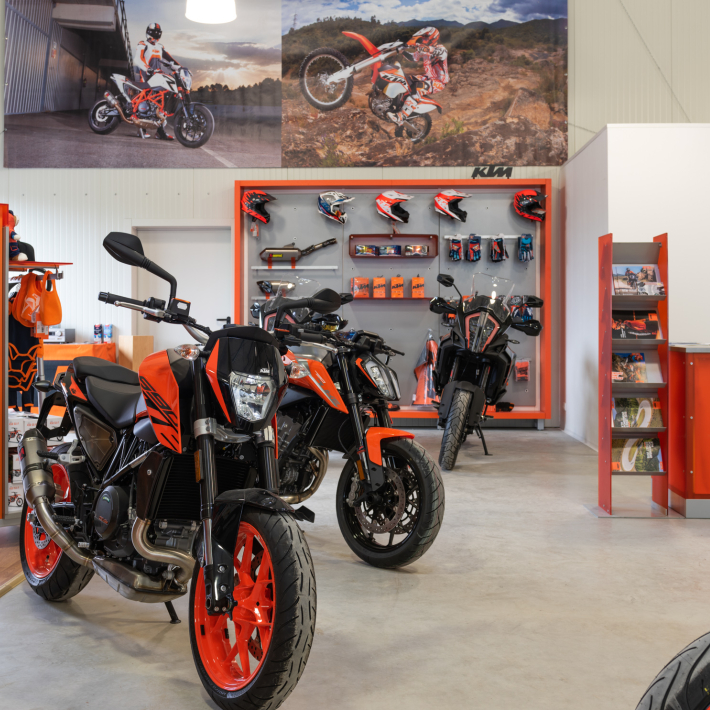 KTM Oberland Store Fotos