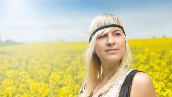 Shooting im Rapsfeld mit frankdaniels.de