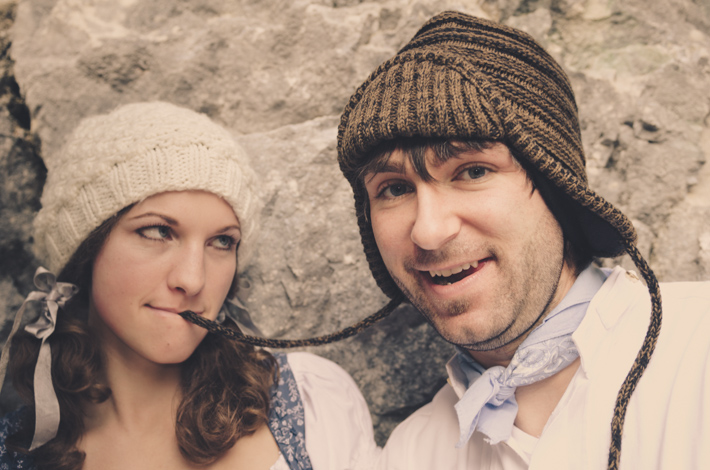 Hochzeitsfotografie - Engagement mit Bea und Hansi mit Motto Heimatfilm