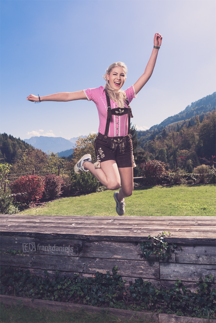 Fotoshooting mit Tracht in den Bergen
