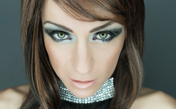 Glamour Girl Ringlicht-Shooting mit Lelojka